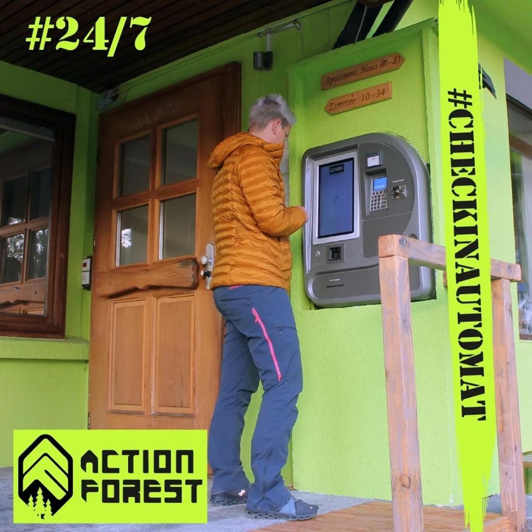 Action Forest Hotel - Kletterwald - Lasertag - Naehe Badeparadies 티티제-노이슈타트 외부 사진